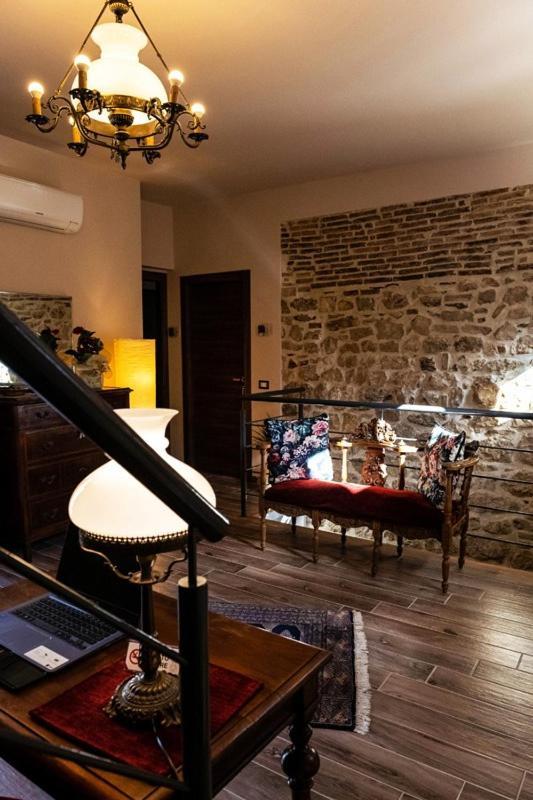 Il Carro Comfortable Rooms San Giovanni Gemini Exterior photo